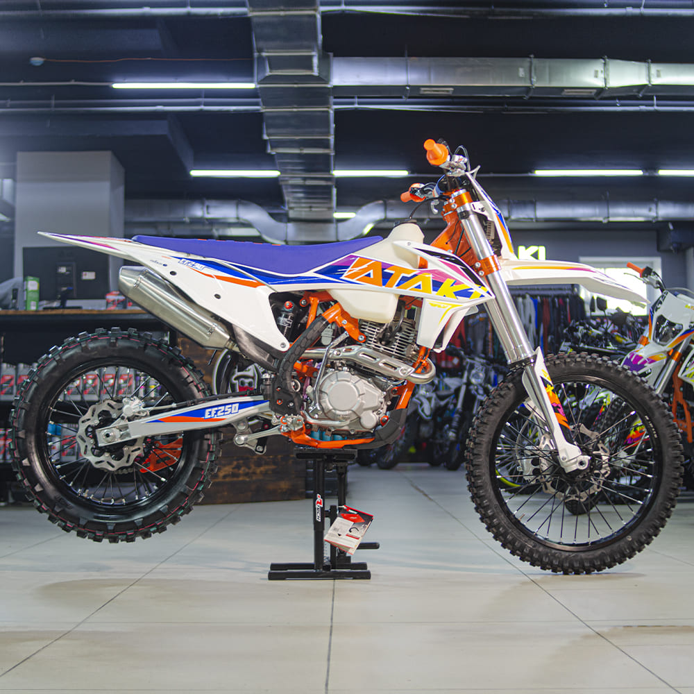    5  - ATAKI EF250R  