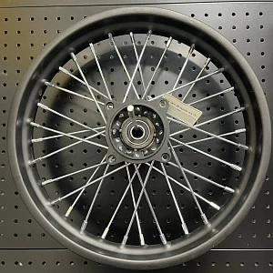 Диск 14"х1,85 задний, ось 15 мм