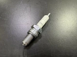 Свеча D8EA NGK двигатели CG/CB DRIVEPARTS