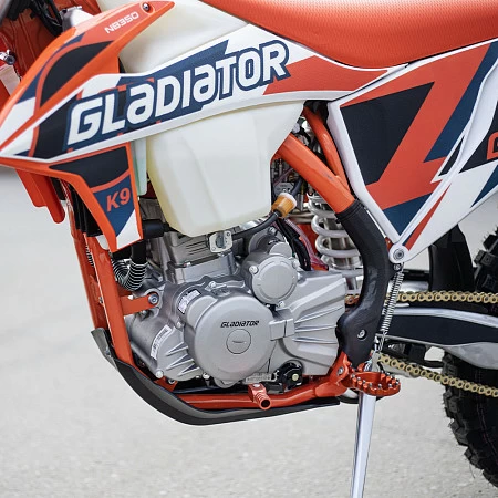 Мотоцикл эндуро Gladiator K9 Orange