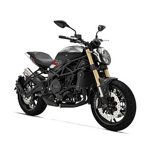 Мотоцикл Benelli 752S (черный глянцевый) 2026г.