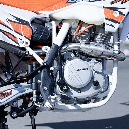 Мотоцикл эндуро Gladiator K2 White